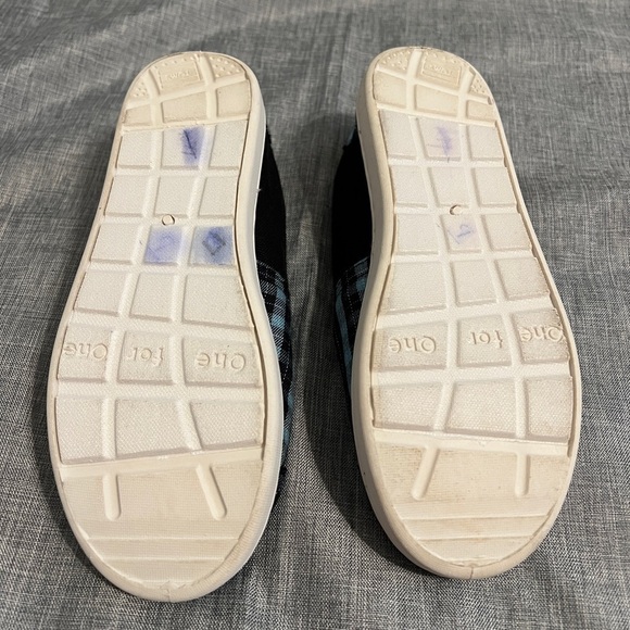 Toms Navy Blue Plaid Slip On Sneakers Y1 - Picture 5 of 6